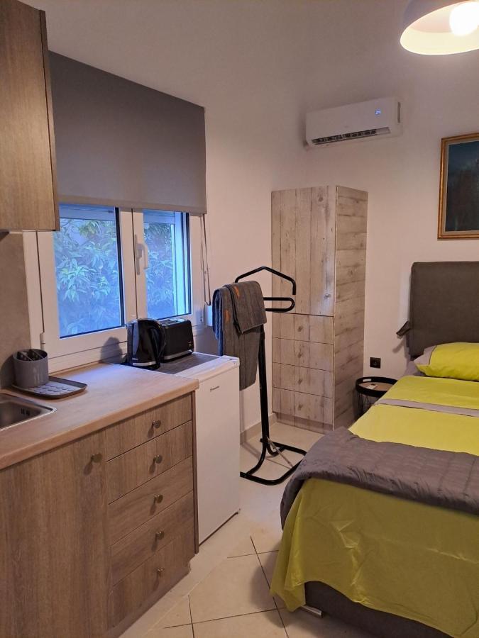 Appartement Anafis Cozi à Athènes Extérieur photo